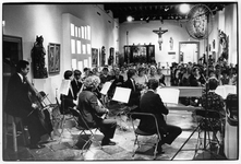 406440 Afbeelding van een concert van het Amsterdamse ensemble Combattimento Consort in het Rijksmuseum Het ...